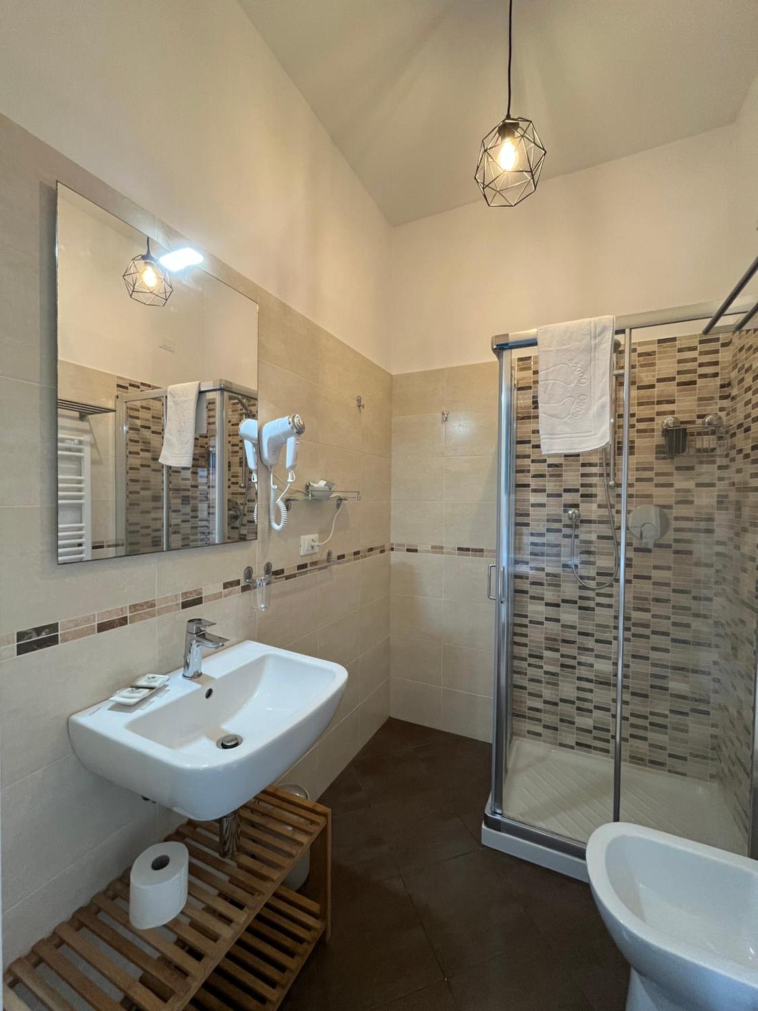 Porta Alla Croce Guest House フィレンツェ 部屋 写真